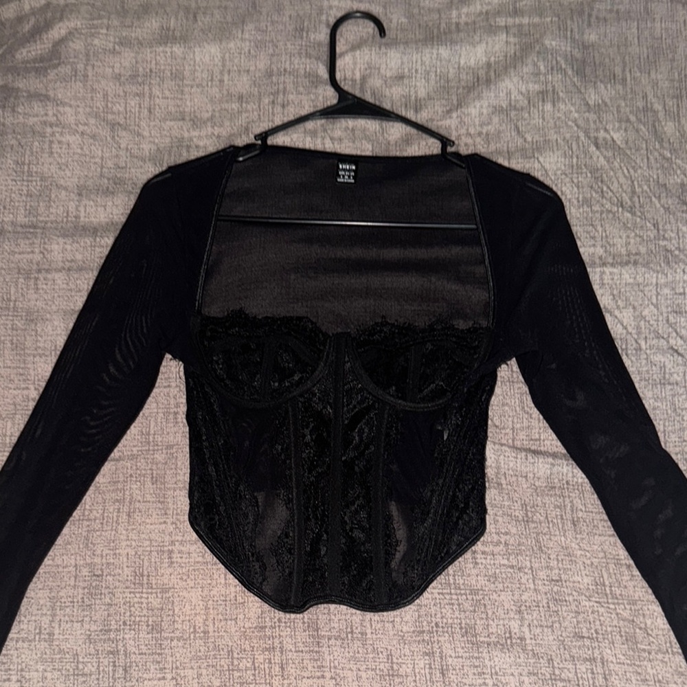Black Lace Long Sleeve Top